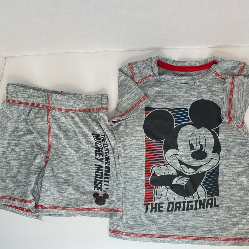 Disney Mickey Mouse The Original Boys Short Set, Size 5, Gray, Red & Black
